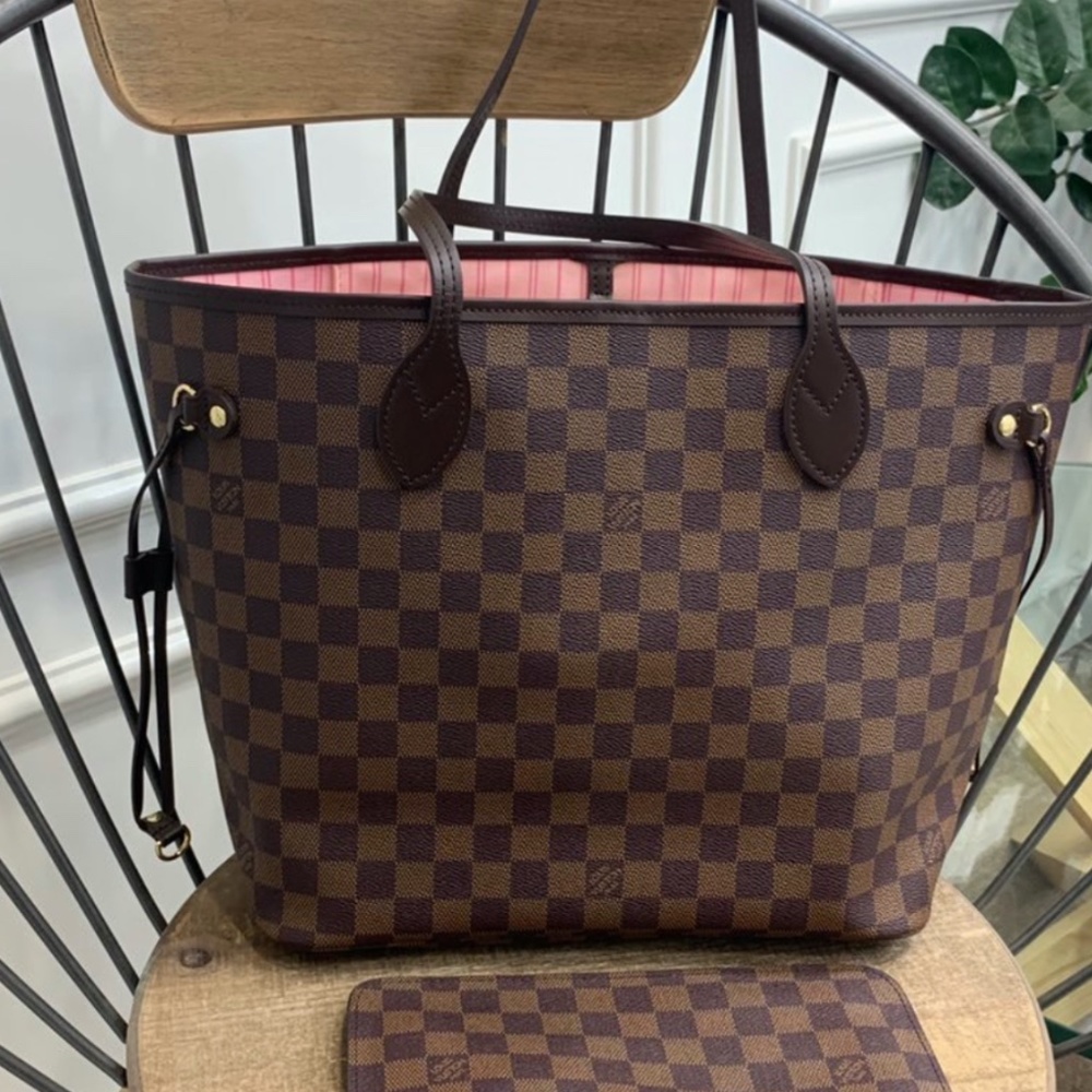 Louis Vuitton Neverfull Damier Pink Bag + Pouch